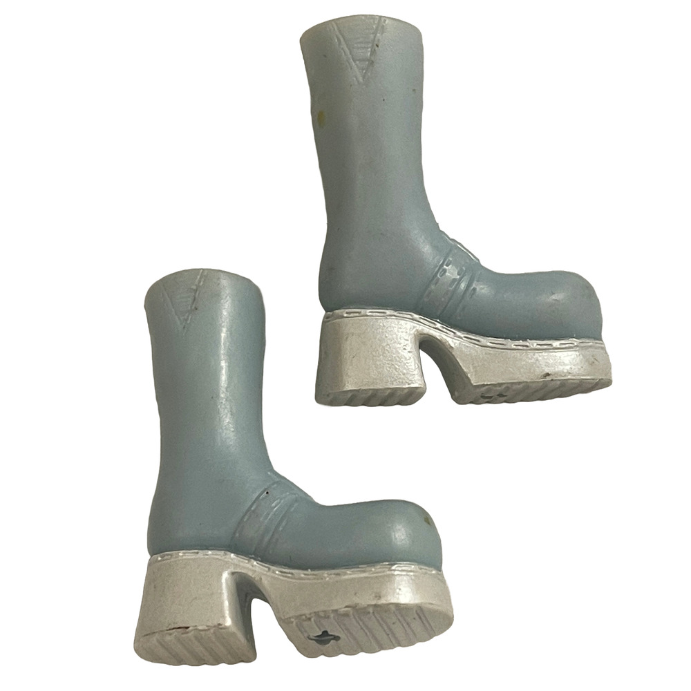 Bratz Footwear Jade Wintertime Winderland Powder Blue & White Platform Boots